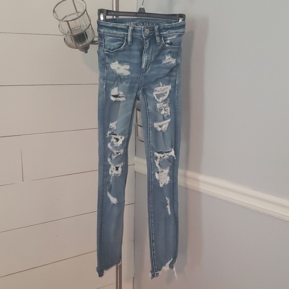 American Eagle next level stretch ripped skinny je